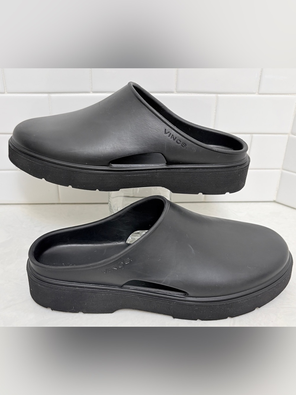 Vince Geo Cutout EVA Clog, Mules Black Slip-On Women’s 6 / Men’s 4